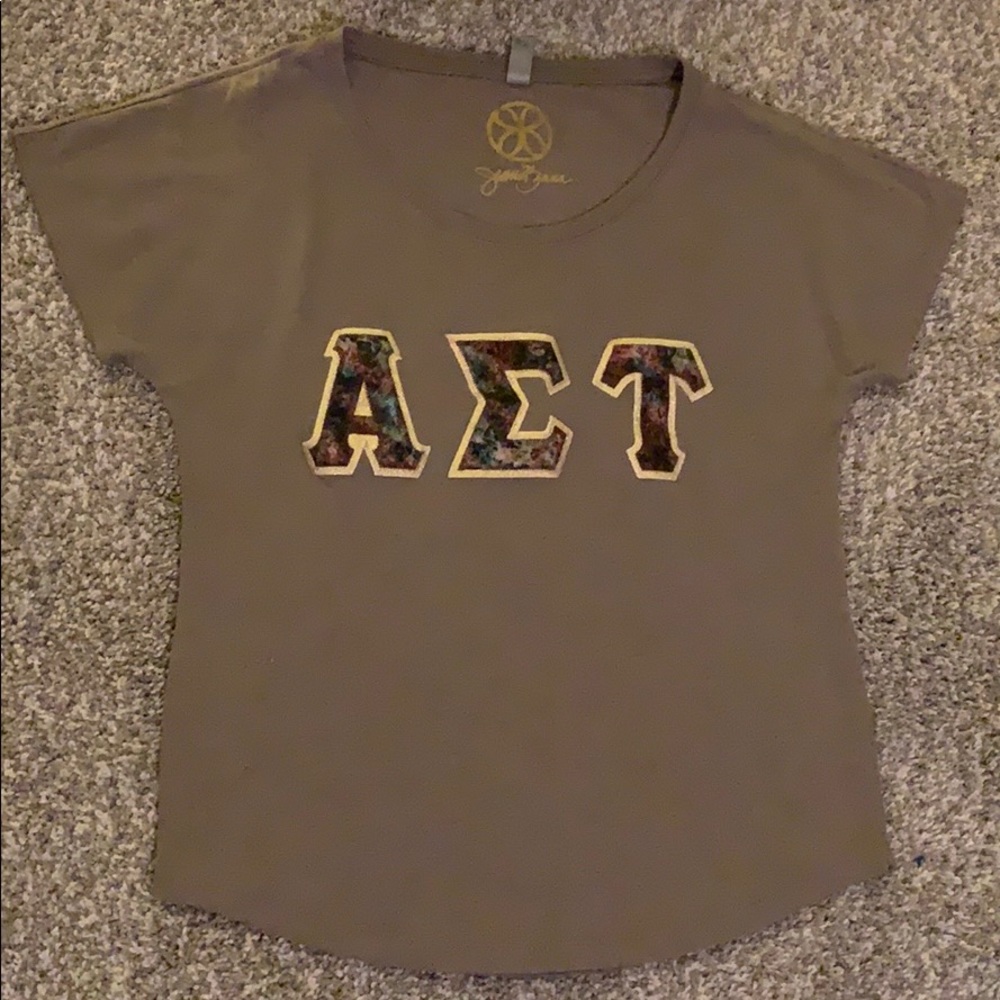 Alpha Sigma Tau T-shirt
